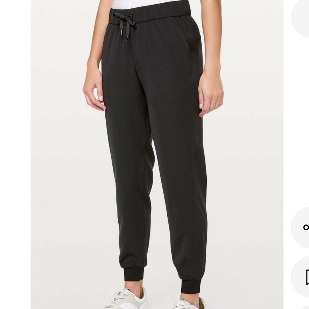 Lululemon joggers